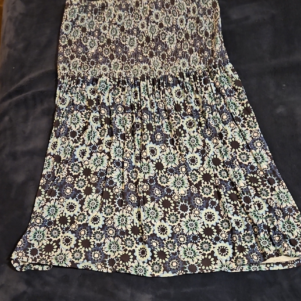 VENUS Silver A-line Smocked Midi Skirt